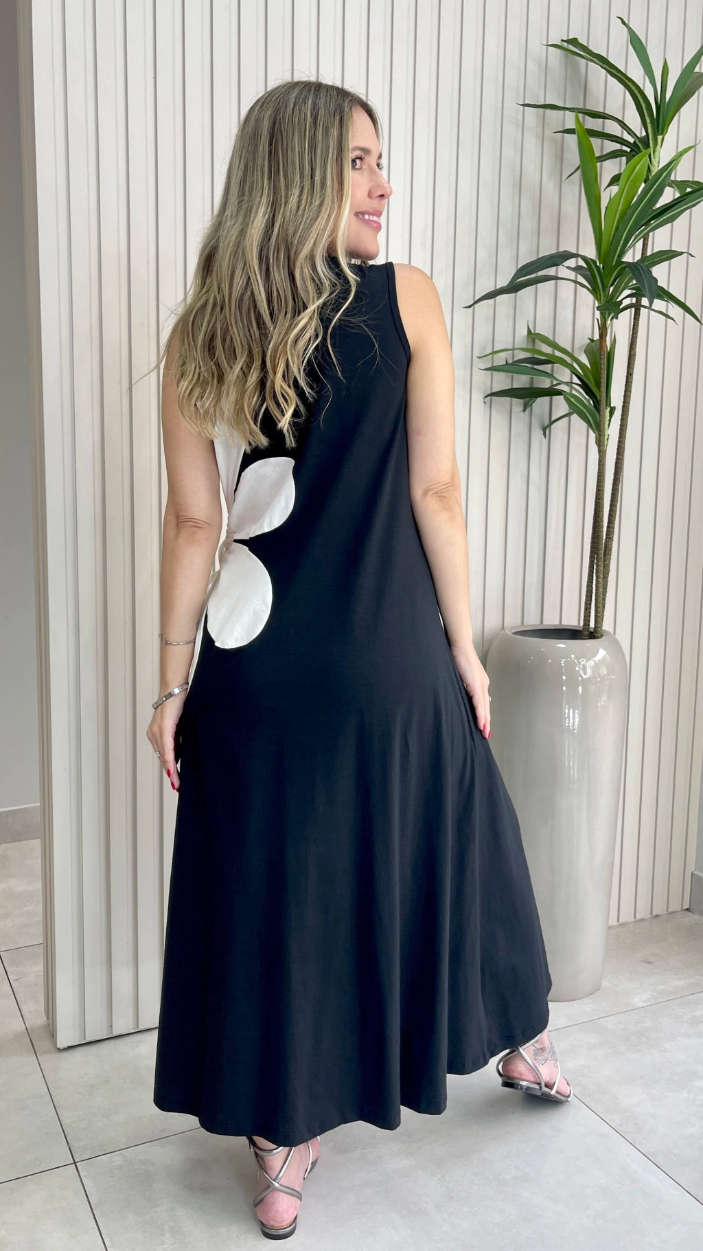 VESTIDO MALHA FLOR (VÁRIAS CORES DISPONÍVEIS)